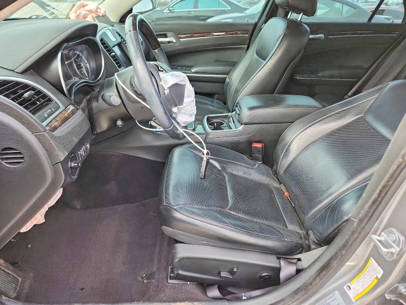 Photo 7 from auction – 2017 CHRYSLER 300C with VIN 2C3CCAKG7HH586860