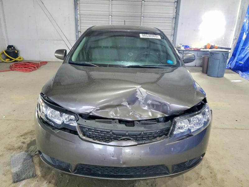 Photo 5 from auction – 2011 KIA FORTE EX with VIN KNAFU4A23B5380220