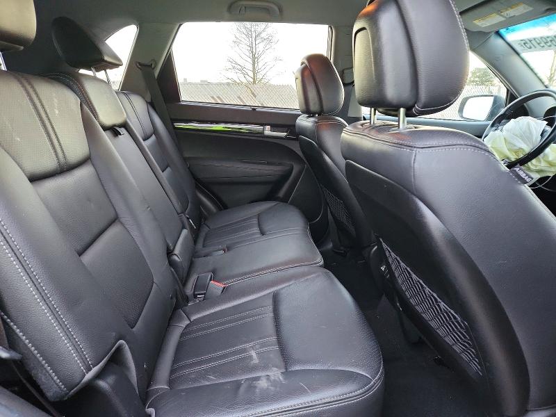 Photo 11 from auction – 2015 KIA SORENTO EX with VIN 5XYKU4A70FG578621