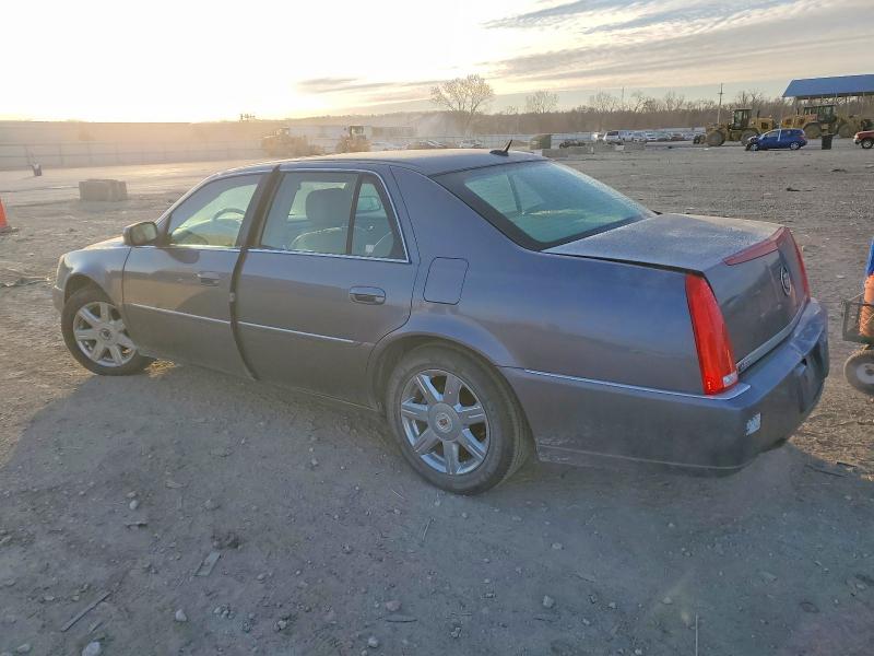 Photo 2 from auction – 2007 CADILLAC DTS with VIN 1G6KD57Y17U208139