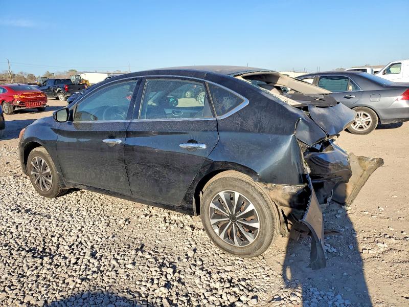 Photo 2 from auction – 2015 NISSAN SENTRA with VIN 3N1AB7AP0FY360261