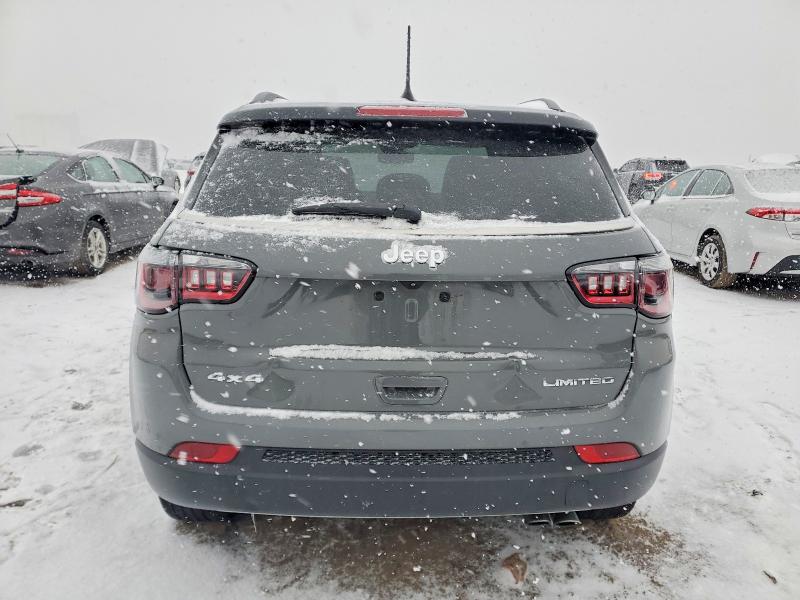Photo 6 from auction – 2022 JEEP COMPASS with VIN 3C4NJDCB6NT174138