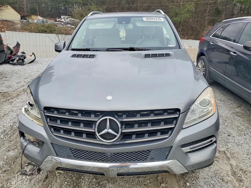 Photo 5 from auction – 2015 MERCEDES-BENZ ML with VIN 4JGDA5JB1FA593782