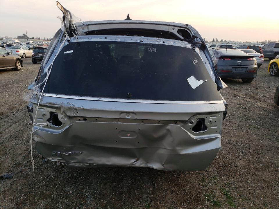 Photo 6 from auction – 2021 HONDA ODYSSEY with VIN 5FNRL6H74MB010119