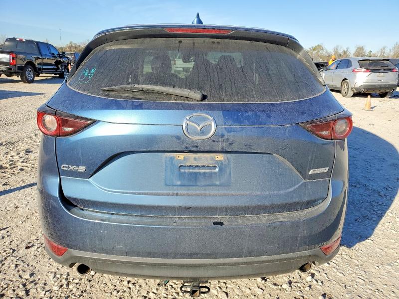 Photo 6 from auction – 2017 MAZDA CX-5 TOURI with VIN JM3KFACL5H0213502