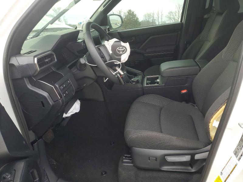 Photo 7 from auction – 2025 TOYOTA 4RUNNER SR with VIN JTEVA5BR1S5023168
