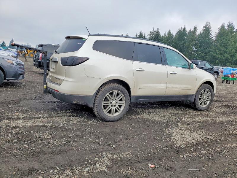 Photo 3 from auction – 2014 CHEVROLET TRAVERSE with VIN 1GNKRGKD0EJ337543