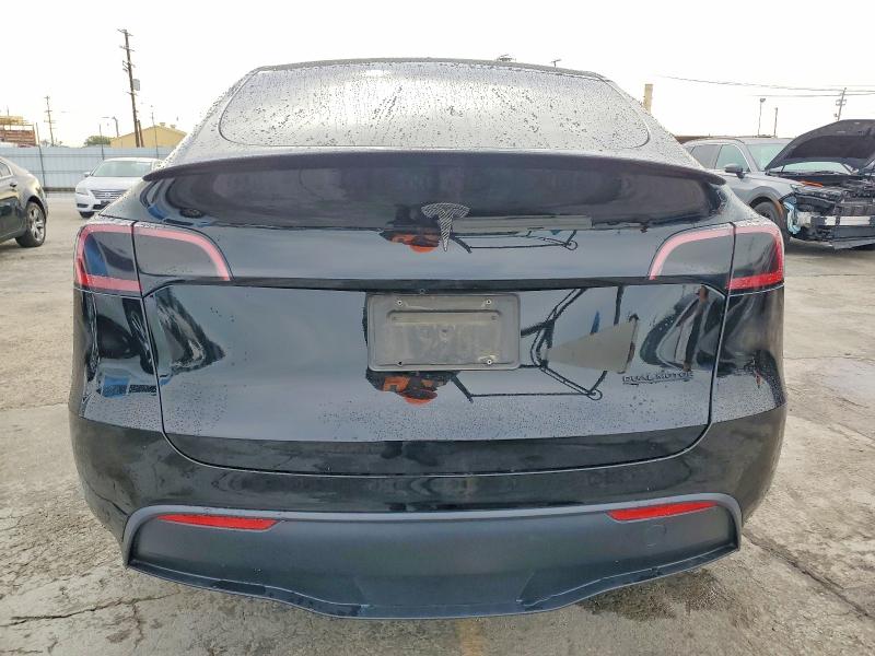 Photo 6 from auction – 2023 TESLA MODEL Y with VIN 7SAYGAEE8PF750866