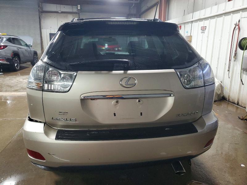 Photo 6 from auction – 2005 LEXUS RX 330 with VIN 2T2HA31U45C068765
