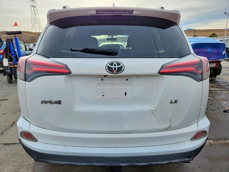 Photo 6 from auction – 2016 TOYOTA RAV4 LE with VIN JTMZFREV4GJ066313