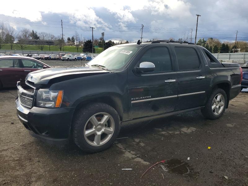 CHEVROLET AVALANCHE 2011 with VIN 3GNTKGE38BG320451 - Photo from auction