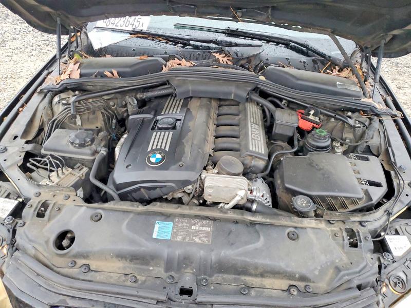 Photo 11 from auction – 2010 BMW 528 I with VIN WBANU5C55AC366239