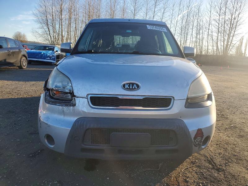 Photo 5 from auction – 2011 KIA SOUL + with VIN KNDJT2A29B7279515