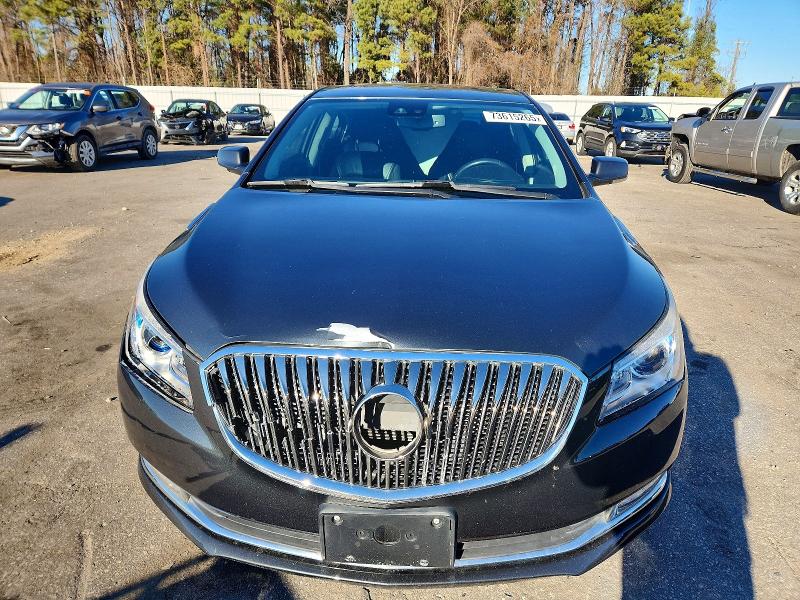 Photo 5 from auction – 2016 BUICK LACROSSE with VIN 1G4GB5G33GF241138