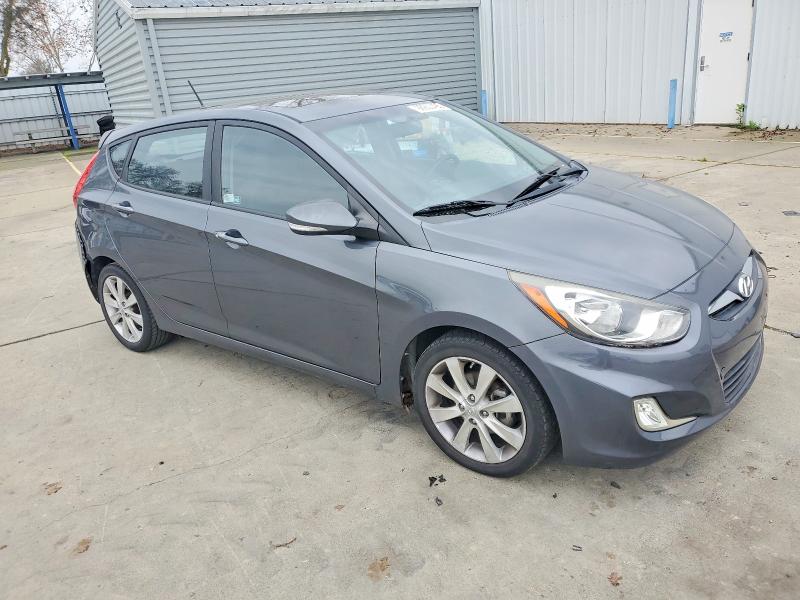 Photo 4 from auction – 2013 HYUNDAI ACCENT with VIN KMHCU5AE8DU067402