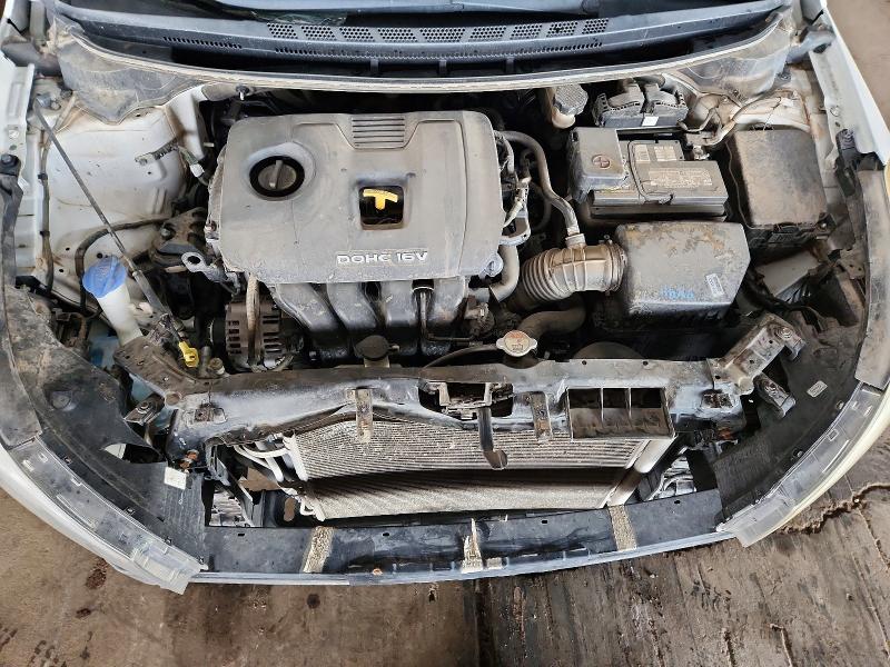 Photo 11 from auction – 2018 KIA FORTE LX with VIN 3KPFL4A77JE261588