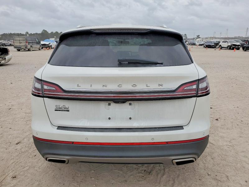 Photo 6 from auction – 2021 LINCOLN NAUTILUS with VIN 2LMPJ6K97MBL16123
