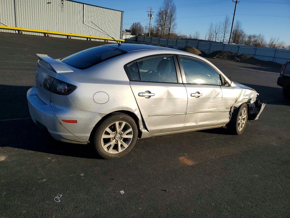 Photo 3 from auction – 2008 MAZDA 3 with VIN JM1BK323781156862