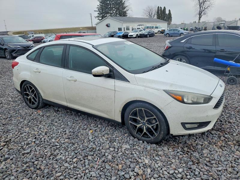 Photo 4 from auction – 2017 FORD FOCUS SEL with VIN 1FADP3H26HL249004