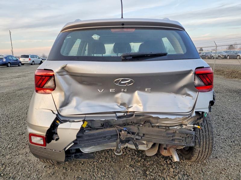 Photo 6 from auction – 2023 HYUNDAI VENUE with VIN KMHRC8A34PU250734