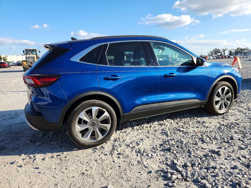 Photo 3 from auction – 2023 FORD ESCAPE PLA with VIN 1FMCU9JZ3PUB46779