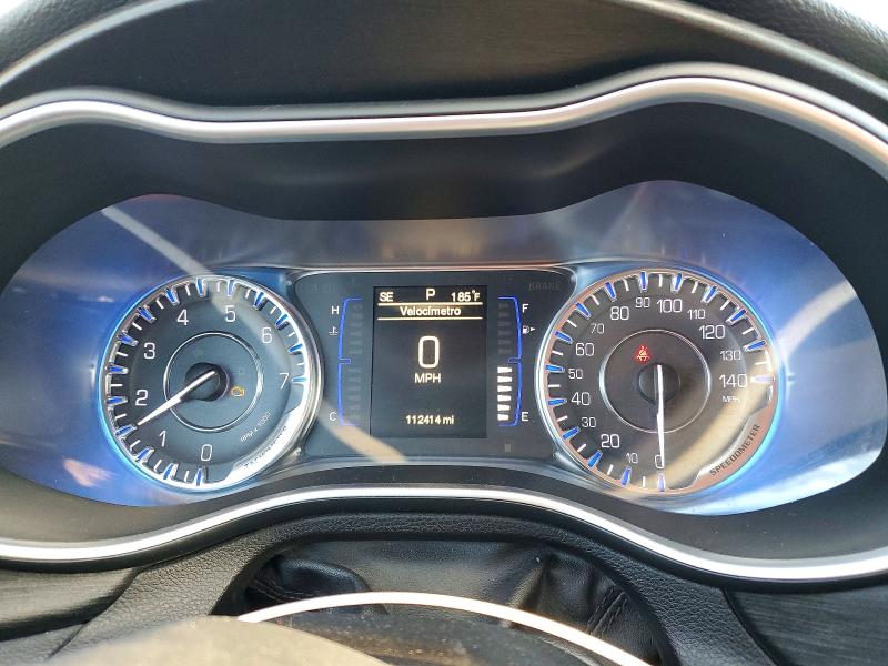 Photo 9 from auction – 2015 CHRYSLER 200 LIMITE with VIN 1C3CCCAB1FN675054