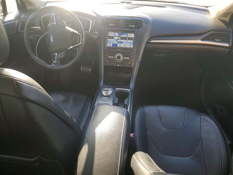 Photo 8 from auction – 2017 FORD FUSION TIT with VIN 3FA6P0RU1HR322966