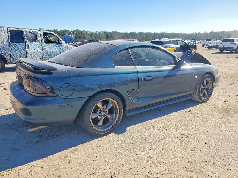 Photo 3 from auction – 1994 FORD MUSTANG GT with VIN 1FALP42T2RF136556