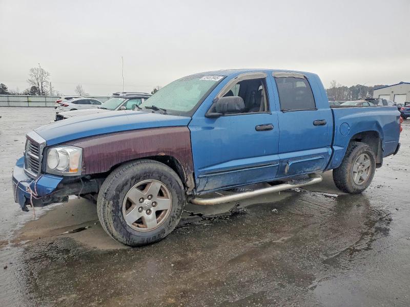 DODGE DAKOTA QUA 2005 with VIN 1D3HE58N95S154985 - Photo from auction
