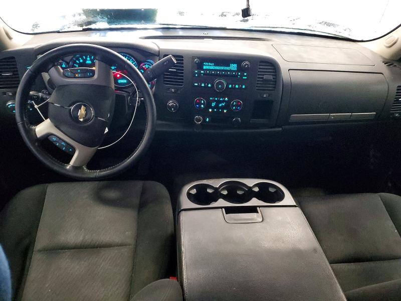 Photo 8 from auction – 2013 CHEVROLET SILVERADO with VIN 1GCRKSE70DZ412441