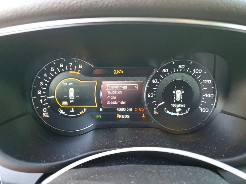 Photo 9 from auction – 2019 LINCOLN MKC RESERV with VIN 5LMCJ3C91KUL38923
