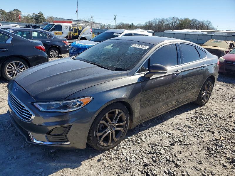 FORD FUSION 2019 with VIN 3FA6P0CD6KR237735 - Photo from auction