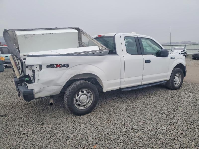 Photo 3 from auction – 2016 FORD F150 with VIN 1FTFX1EFXGFC00853