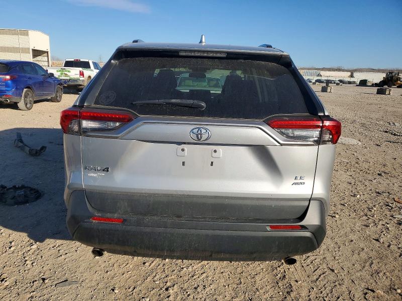 Photo 6 from auction – 2021 TOYOTA RAV4 LE with VIN 2T3F1RFV1MW187006