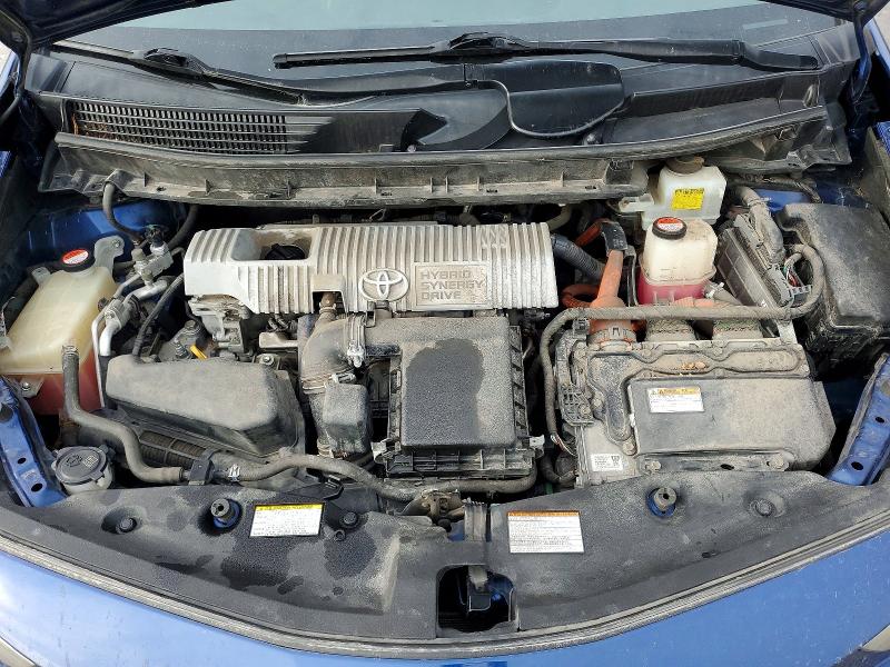 Photo 11 from auction – 2015 TOYOTA PRIUS V with VIN JTDZN3EU2FJ038354