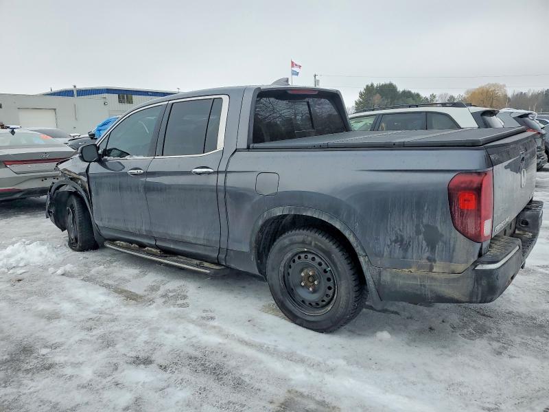 Photo 2 from auction – 2017 HONDA RIDGELINE with VIN 5FPYK3F77HB501362