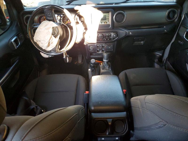Photo 8 from auction – 2020 JEEP GLADIATOR with VIN 1C6HJTAGXLL149748