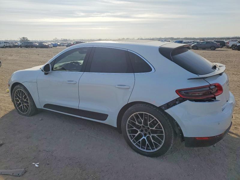 Photo 2 from auction – 2016 PORSCHE MACAN S with VIN WP1AB2A57GLB46097