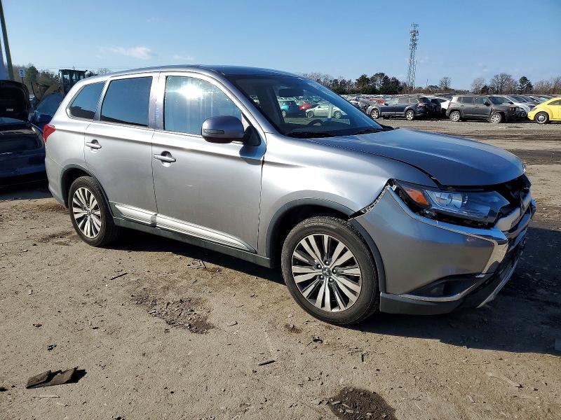 Photo 4 from auction – 2019 MITSUBISHI OUTLANDER with VIN JA4AD3A34KZ052646