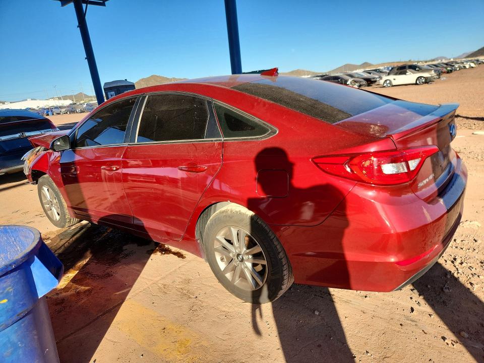 Photo 2 from auction – 2016 HYUNDAI SONATA with VIN 5NPE24AF2GH421774