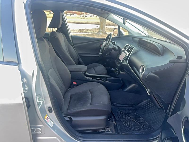 Photo 5 from auction – 2020 TOYOTA PRIUS PRIM with VIN JTDKARFP5L3155175