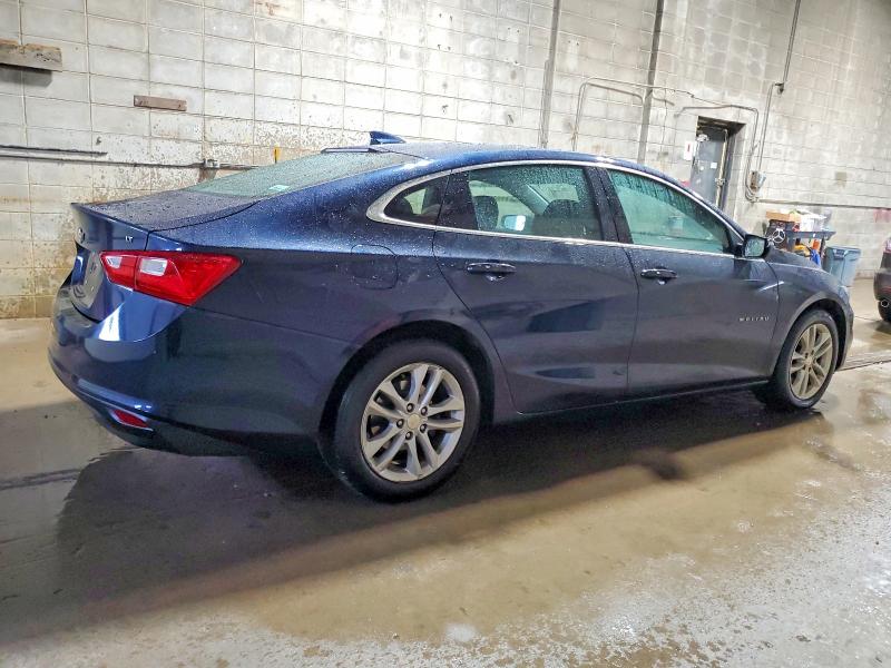 Photo 3 from auction – 2018 CHEVROLET MALIBU LT with VIN 1G1ZD5ST7JF152641
