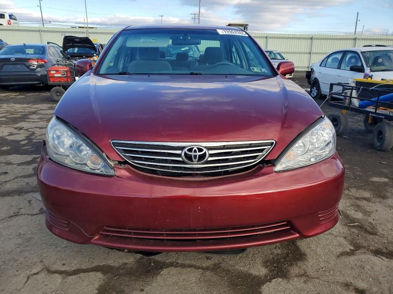 Photo 5 from auction – 2005 TOYOTA CAMRY LE with VIN 4T1BE32K45U412184