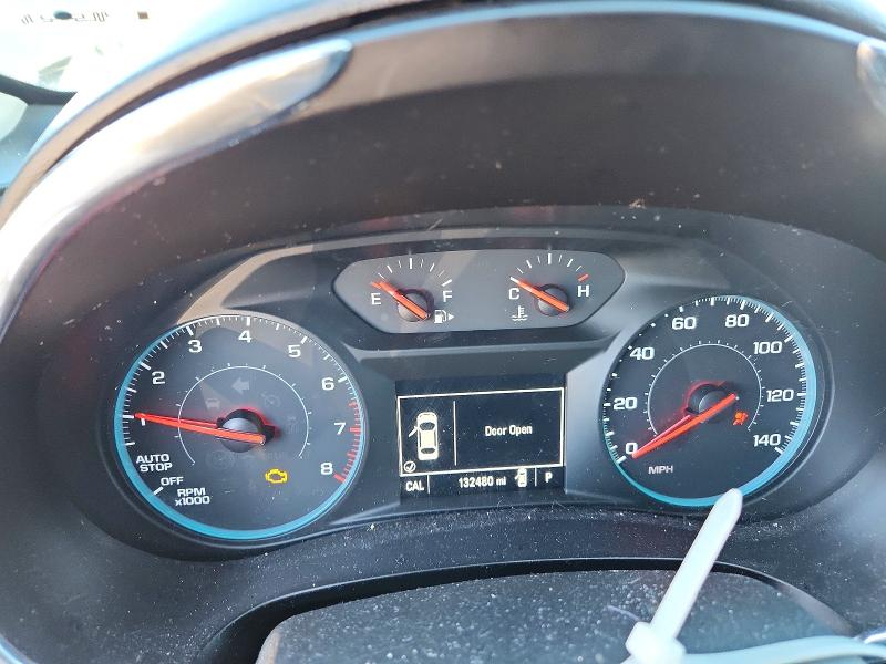 Photo 9 from auction – 2018 CHEVROLET MALIBU with VIN 1G1ZD5ST4JF245956