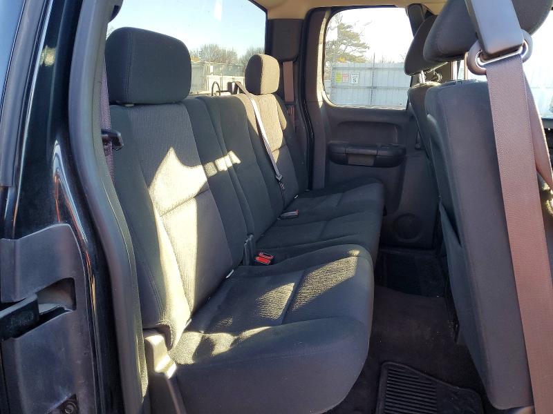 Photo 10 from auction – 2013 CHEVROLET SILVERADO with VIN 1GCRKSE79DZ225148