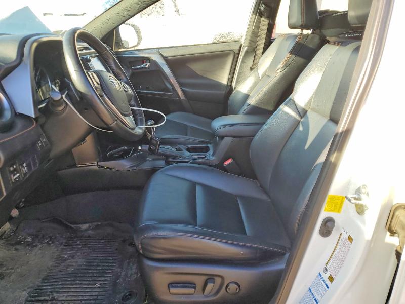 Photo 7 from auction – 2016 TOYOTA RAV4 with VIN JTMJFREV1GD189739