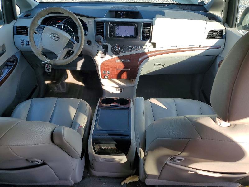 Zdjęcie 8 z aukcji – 2014 TOYOTA SIENNA XLE z VIN 5TDYK3DCXES466591