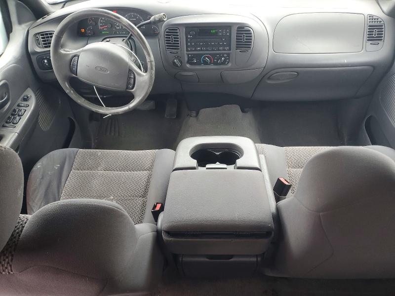 Photo 8 from auction – 2002 FORD F150 with VIN 1FTRW08L22KA73849