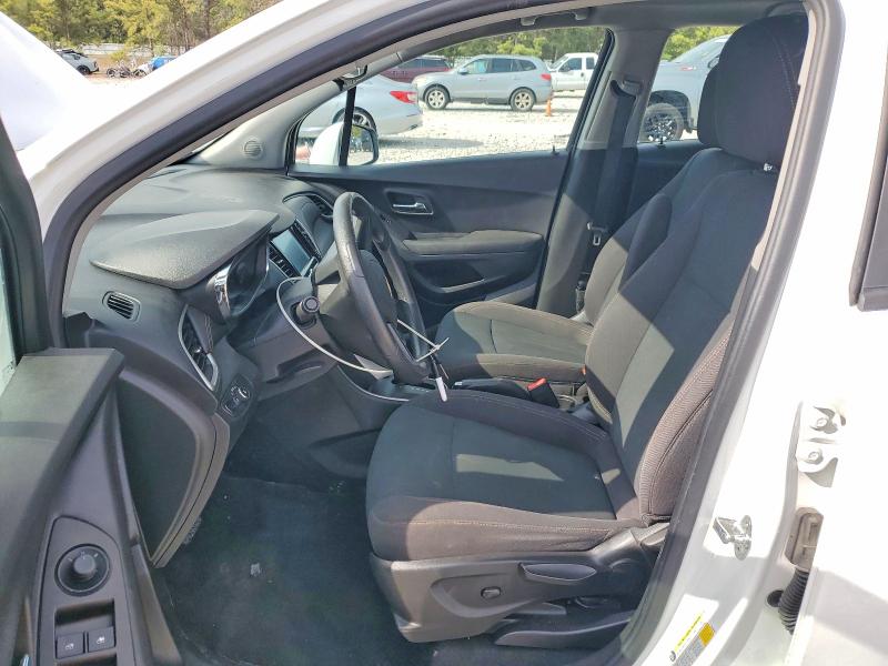 Photo 7 from auction – 2017 CHEVROLET TRAX LS with VIN KL7CJKSB5HB174132