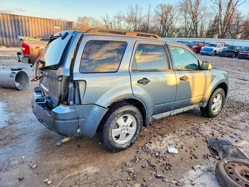 Photo 3 from auction – 2012 FORD ESCAPE XLT with VIN 1FMCU0D72CKB57459